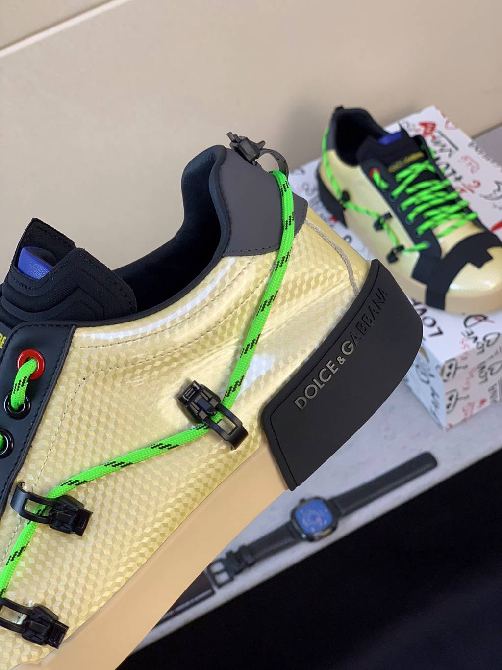 D*G sneaker
